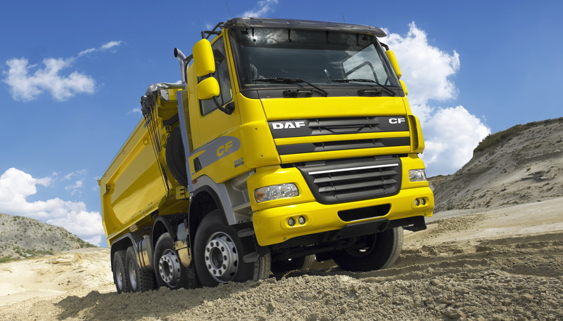 the sky, EEV, DAF, platform, 8x4, dump truck, tent, 4K, quarry, clouds, DAF CF85.410 FAD, yellow, sand