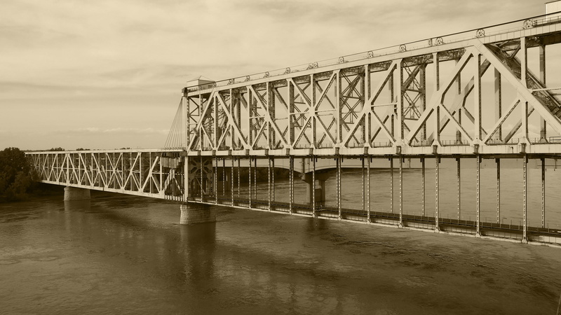 beach, nature, transportation, river, sky, architecture, 4K, outdoors, steel, bridge, downtown, alloy, construction industry, built structure, cloud - sky