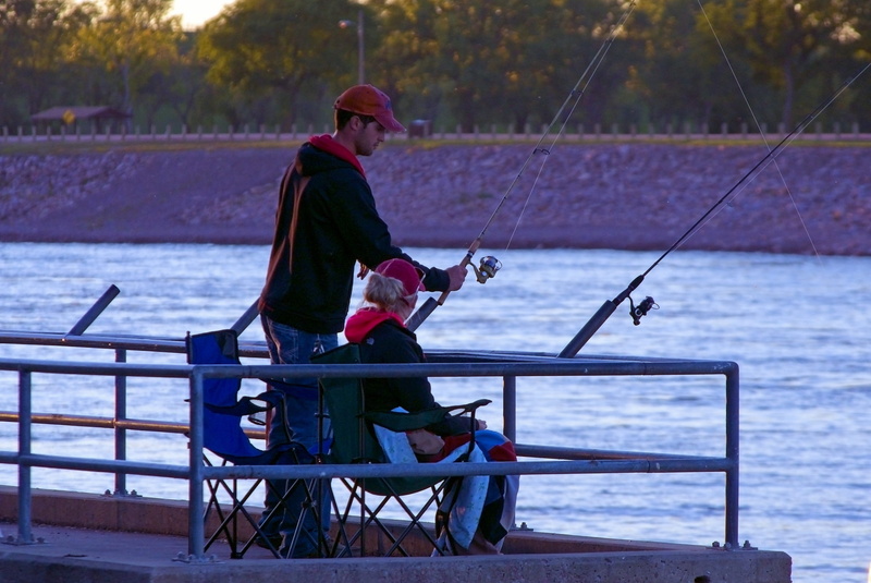 man, fishing, female, people, gavins point dam tailwaters, holding, person, nebraska, leisure activity, outdoors, missouri river fishing, lake, 2K, full length