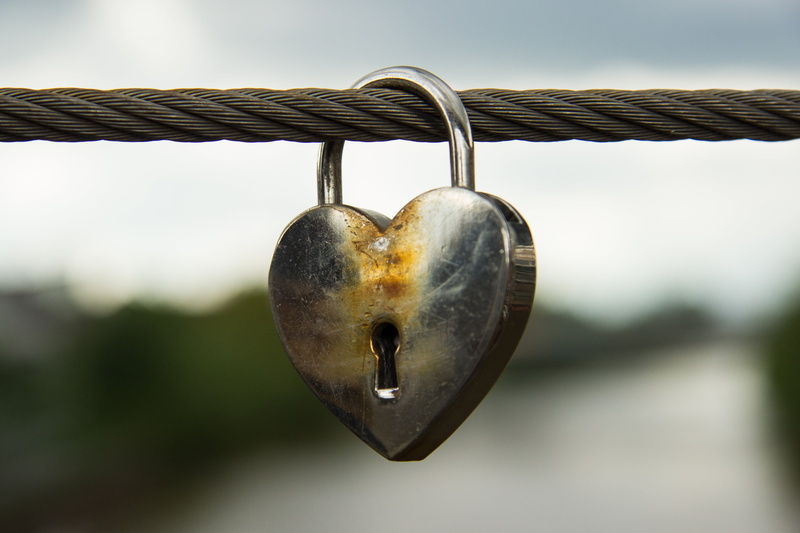 love lock, heart, lock, connection, padlock, 4K, protection, stainless, security, metal, heart shape, closed, emotion, feelings, symbol, no people, rope