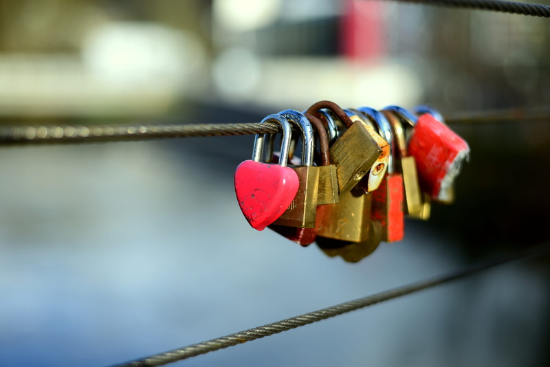 connectedness, capping, day, railing, love, liebesbeweis, friendship, bridge, engraving, padlock, safety, love locks, no people, hope - concept, romance