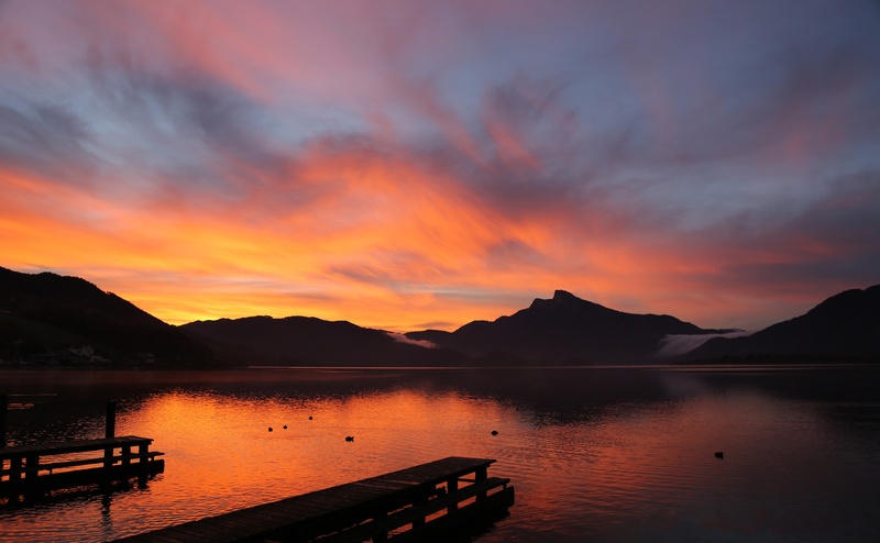 clouds, bank, reflection, evening sky, sky, wave, lake, evening sun, light, mountain range, dusk, rest, silhouette, romantic, holiday, mountains, non-urban scene