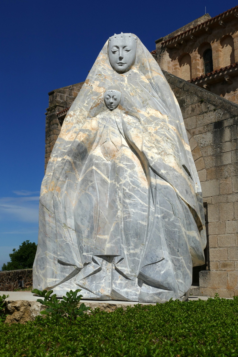travel destinations, belief, male likeness, spirituality, sculpture, human representation, low angle view, art and craft, work of art, jesus, art, france
