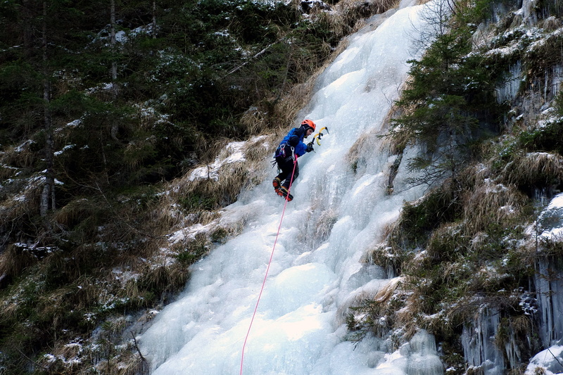 outdoors, sport, sports equipment, extreme sports, dolomites, water, people, belluno, leisure activity, flowing water, 2K, ice falls, ice climbing, day