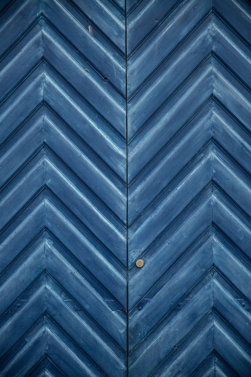 building, full frame, texture, home, urban, creative, blue, day, 5K, door, pavements, backgrounds, wood, color, painted, wooden, street, entrance