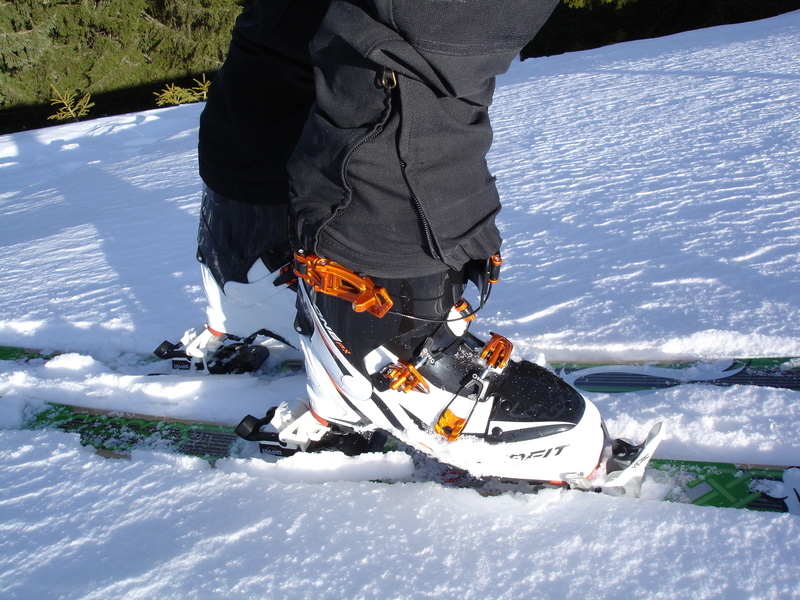 one Person, sunlight, ski, action, winter, ski touring boots, cold - Temperature, touring, Skis, ski shoes, Binding, winter sport, ski touring binding