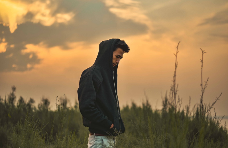 forest, moody, outdoor, person, sweatshirt, 5K, standing, beauty in nature, alone, lifestyles, sweater, male, human, land, one person, leisure activity