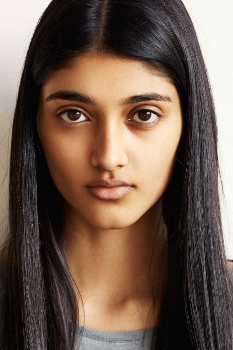 Indian, face, long hair, model, simple background, Neelam Gill, 1080P, brunette, women