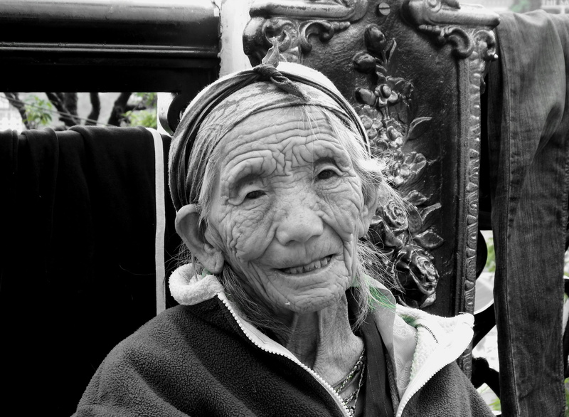 woman, 4K, photography, smiling, women, senior women, portrait, lady, poor, wrinkles, elderly, one person, contemplation, smile, day, lifestyles, skin