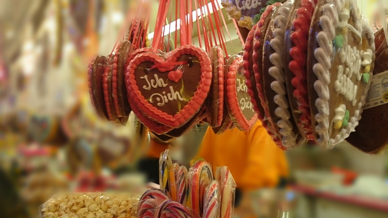 heart shape, close-up, dedication, retail display, asia, music, love, retail, festival, day, lot, red, decor, souvenir, script, photo, for sale, gingerbread heart