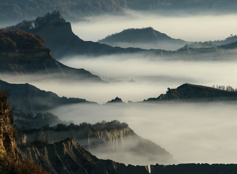 1080P, fog, mist, no people, environment, mountains, smog, shrubs, sky, non-urban scene, reflection, scenics - nature, nature, beauty in nature, cloud - sky