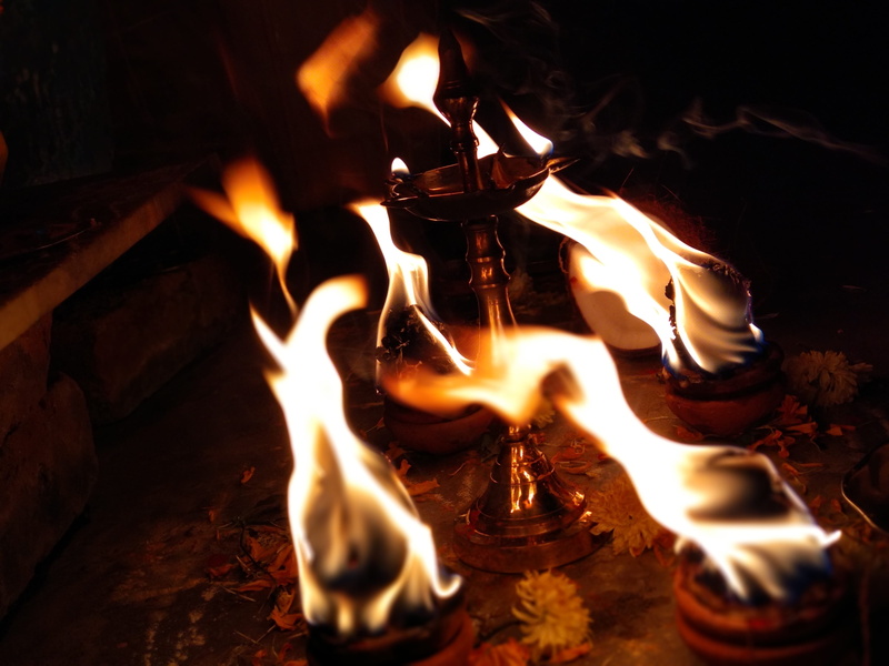 fire - natural phenomenon, firewood, prayer, bonfire, deepavali, religion, oil lamp, night, close-up, 4K, no people, celebration, motion, hinduism, heat - temperature