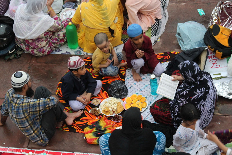 food, real people, group of people, outdoors, eid, retail, adult, 4K, day, childern, high angle view, leisure activity, food and drink, group, lifestyles