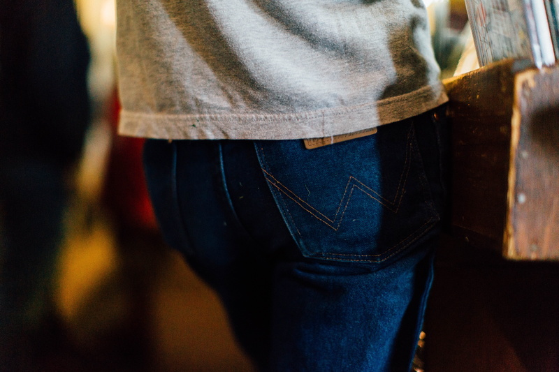 5K, Model, denim, men, posing, slim, close-up, Fashion, human leg, day, human limb, one person, buttocks, Wrangler, Butt, shape, textile, clothing, focus on foreground