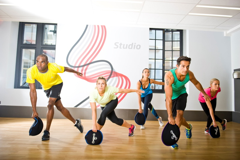 indoors, clothing, young women, fitness picture desktop, real people, exercising, full length, aerobics, vitality, leisure activity, females, sports clothing