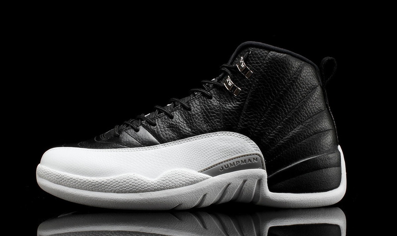 copy space, personal accessory, studio shot, lace - fastener, old, close-up, absence, Jumpman, black background, clothing, compatibility, shoelace, leather