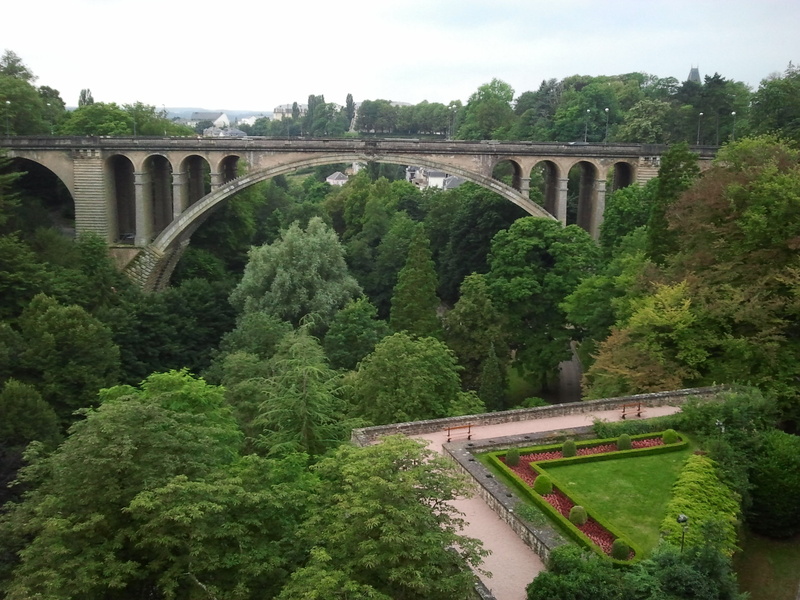 nature, architecture, train - vehicle, bridge, track, built structure, rail transportation, plant, arch bridge, transportation, 2K, no people, growth