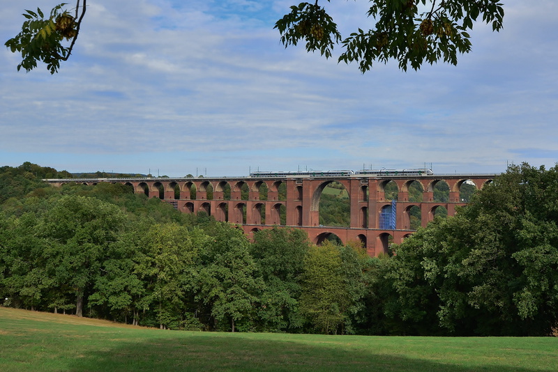 arch bridge, no people, cloud - sky, railway, brick, plant, day, bridge, architectural column, göltzschtalbrücke, arched, sky, railway bridge, 4K, built structure
