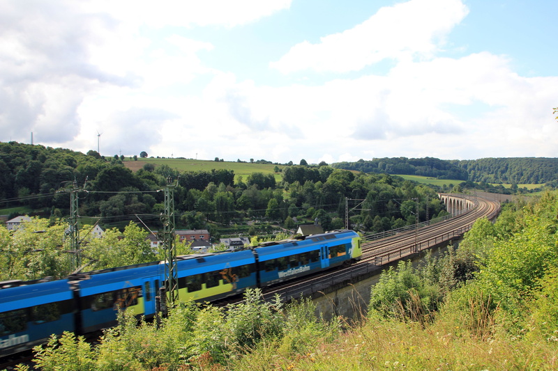 land, bridge - man made structure, train - vehicle, mode of transportation, tree, cloud - sky, day, seemed, 5K, rural scene, bridge, Viaduct, outdoors