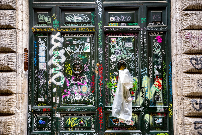 door, religion, belief, sculpture, multi colored, rome, creativity, representation, wall - building feature, building exterior, italy, tag, 5K, spirituality