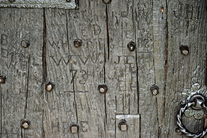 carving, doorway, Brown, safety, full frame, close-up, surface level, 5K, wooden, outdoors, old-fashioned, no people, backgrounds, textured, wood - material