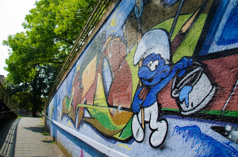 hauswand, outdoors, art, wall, facade, communication, no people, smurf, sprayer, day, spray, 4K, architecture, creativity, multi colored, representation