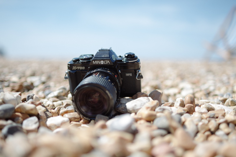 film, nature, sky, digital camera, surface level, no people, stone - object, seaside, shallow depth of field, superia, ektar, beach, portra, camera, camera - photographic equipment