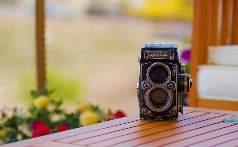 1950, old camera, no people, retro styled, Rolleiflex, Vintage, lens - optical instrument, nature, camera - photographic equipment, day, wood - material