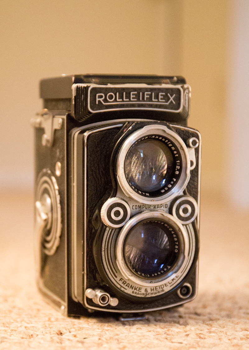 number, classic, lens - optical instrument, gray, the past, hipster, black, focus, camera - photographic equipment, photographic equipment, indoors, equipment