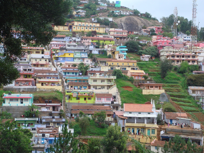 outdoors, house, building exterior, nature, town, built structure, 2K, architecture, cityscape, day, residential district, ooty, community, high angle view