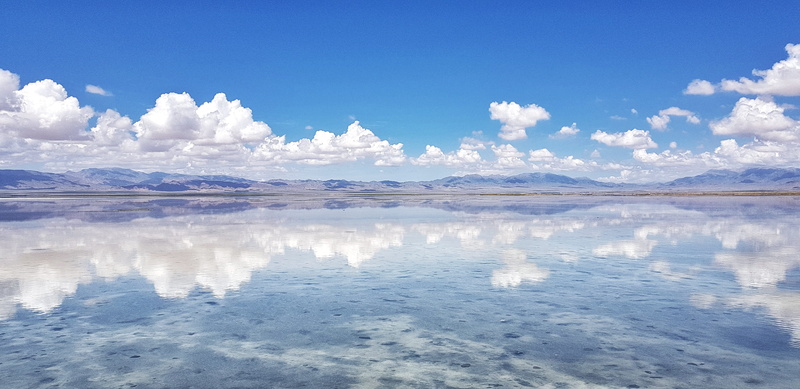 salt flat, travel destinations, haixi mengguzuzangzuzizhizhou, tranquil scene, travel, china, sky, lake, landscape, outdoors, unnamed road, day, tranquility