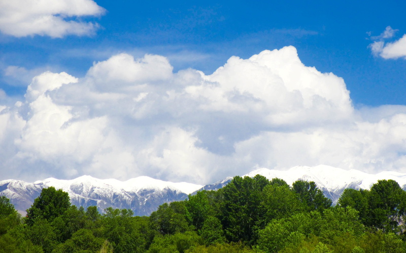 beauty in nature, non-urban scene, mountain, tranquil scene, environment, idyllic, cloud - sky, china, growth, mountain peak, day, no people, 4K, cloud