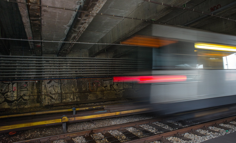 wagon, railroad station platform, railroad station, rail transportation, city, railroad track, train, built structure, architecture, travel, underground