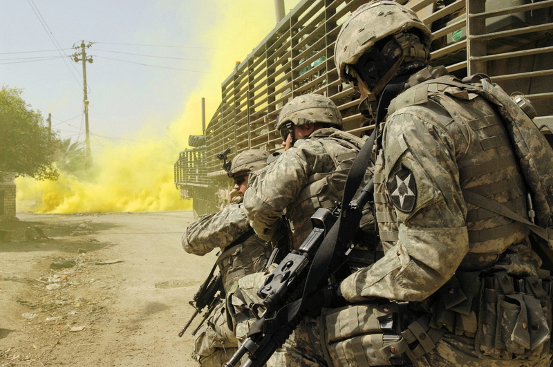 headwear, Smoke Grenade, Soldier, weapon, government, men, two people, camouflage clothing, fighting, military uniform, game, soldiers, real people, gun