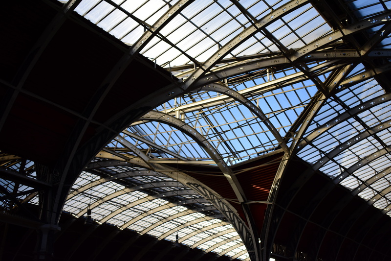 day, King’s Cross station, train station, arch, sunlight, skylight, architecture, metal, built structure, london, morning, sky, upwards, transportation
