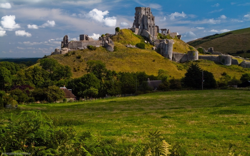 nature, grass, Dorset, field, England, 1080P, Ruin, Trees, castle, Corfe Castle, tower, landscape, Hills, UK, Ancient, clouds, architecture