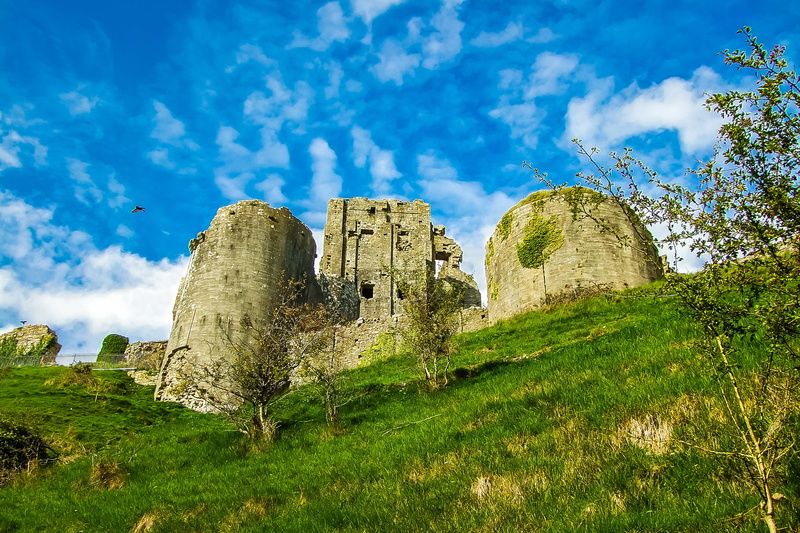castle, old, concrete, plant, outdoors, ancient, solid, old ruin, daytime, ancient civilization, travel destinations, archaeology, 5K, history, low angle view
