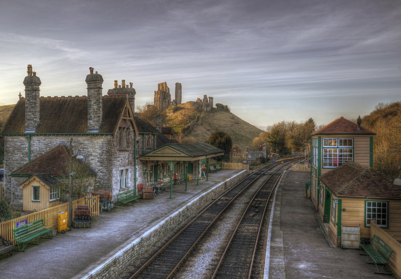 2K, The city, Railroad, Home, Corfe Castle Station, England