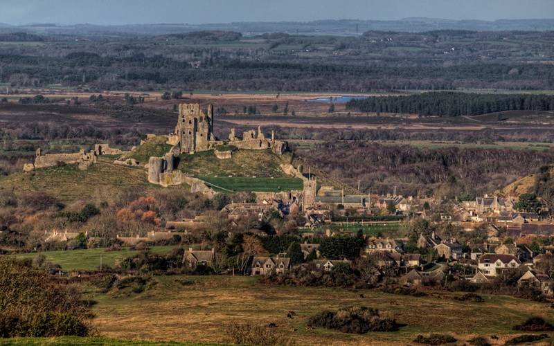 2K, corfe castle