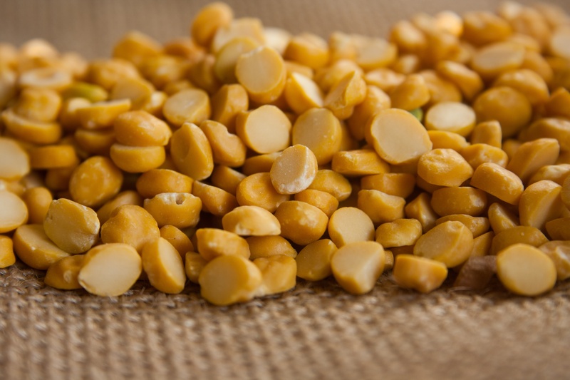 chana, wellbeing, ready-to-eat, snack, cuisine, healthy eating, focus on foreground, pulses, indian, food, yellow, legumes, indian food, heap, no people