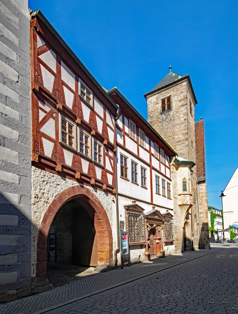 places of interest, city, direction, blue, street, thuringia germany, wall, fachwerkhaus, erfurt, sky, clear sky, building exterior, the past, day, footpath