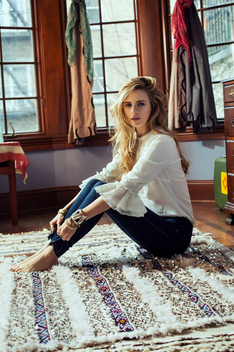 1080P, women indoors, Brit Marling, actress, long hair, women, white blouse, blonde, jeans, on floor, barefoot, blue eyes, window frames
