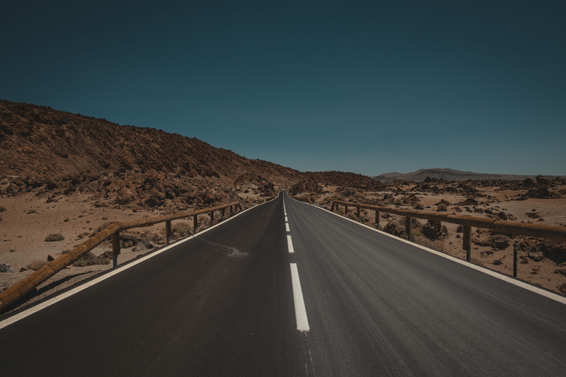 diminishing perspective, road, outdoors, 5K, landscape, travel, beauty in nature, road marking, marking, street, scenics - nature, no people, open road