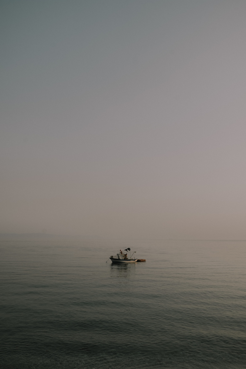 ocean, scenics, vacations, horizon Over Water, island, sea side, lonely, fog, boat, mist, summer, tourism, 5K, nautical Vessel, water, aegean Sea, no People