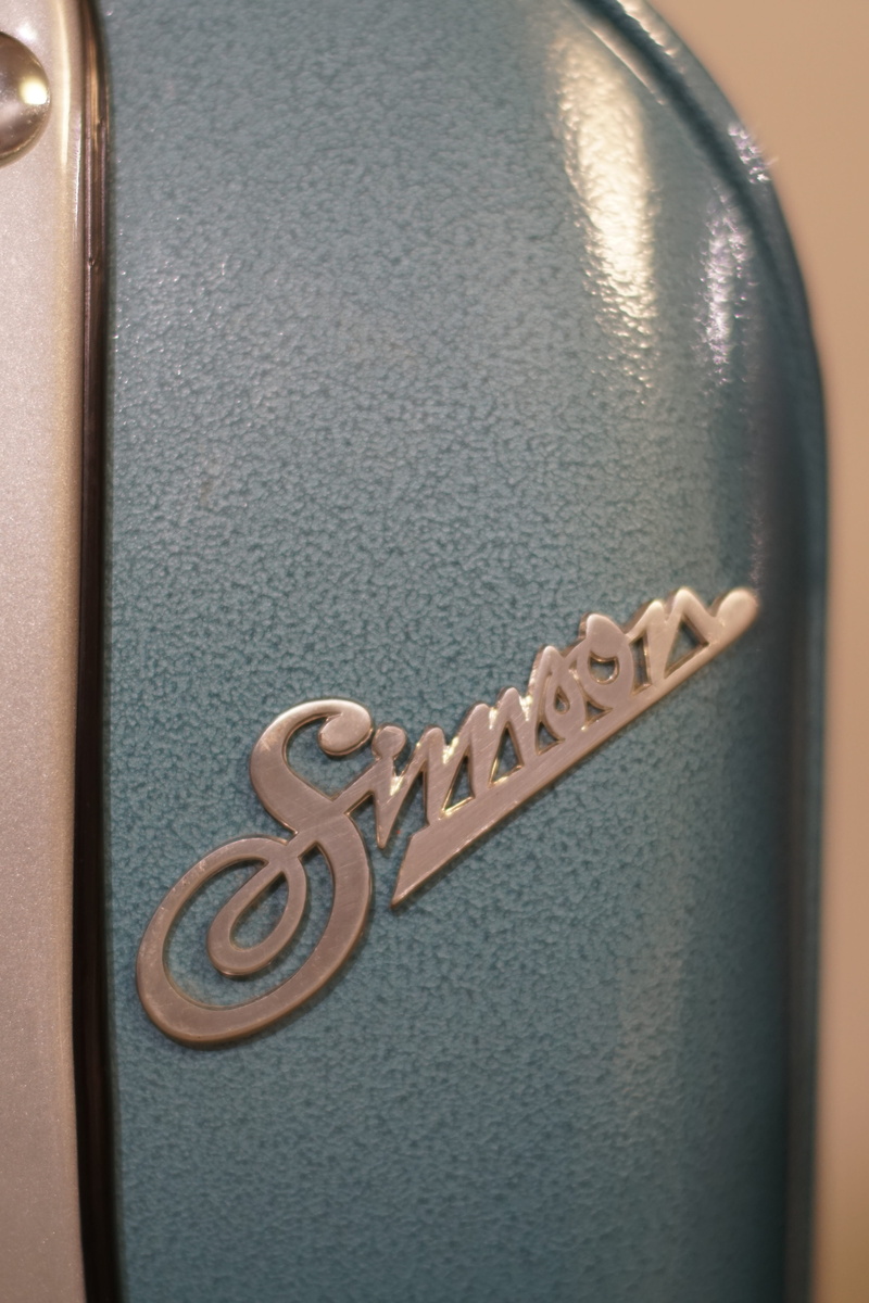 no people, day, safety, pattern, architecture, single word, motor scooter, communication, handle, old, brand, indoors, logo, emblem, simson, message, close-up
