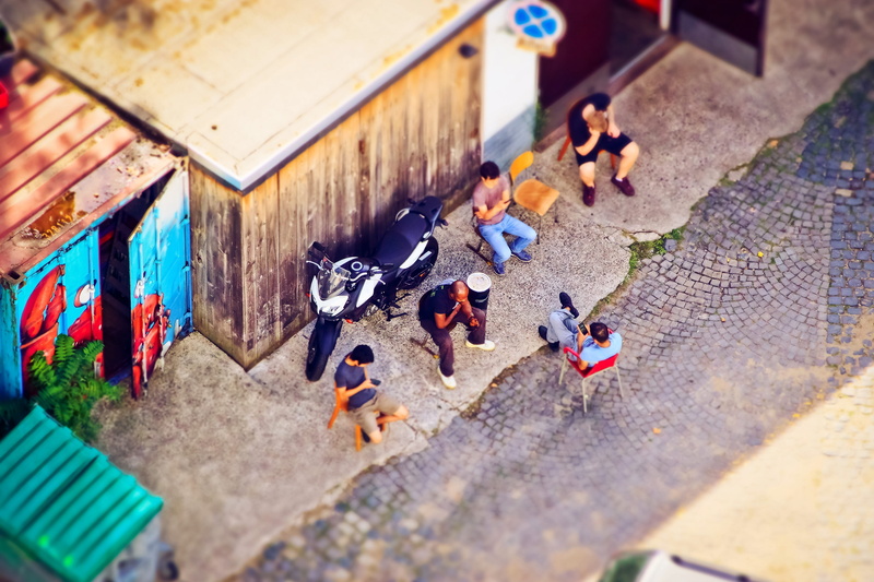 nature, smartphone, motorcycle, garage, tilt shift, human, repair, men, mechanic, group of people, 4K, outdoors, rest, service, selective focus, break