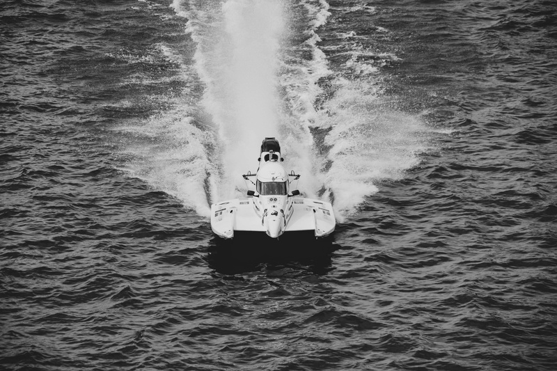 vehicle, 5K, yacht, men, beauty in nature, one person, motonautiques, barge, banana boat, vessel, waterfront, leisure activity, france, river, real people