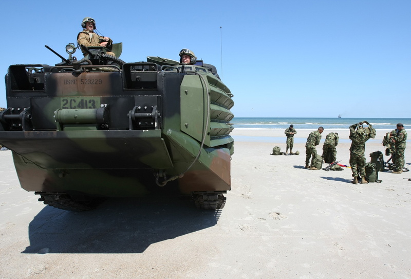 2K, amphibious assault vehicle