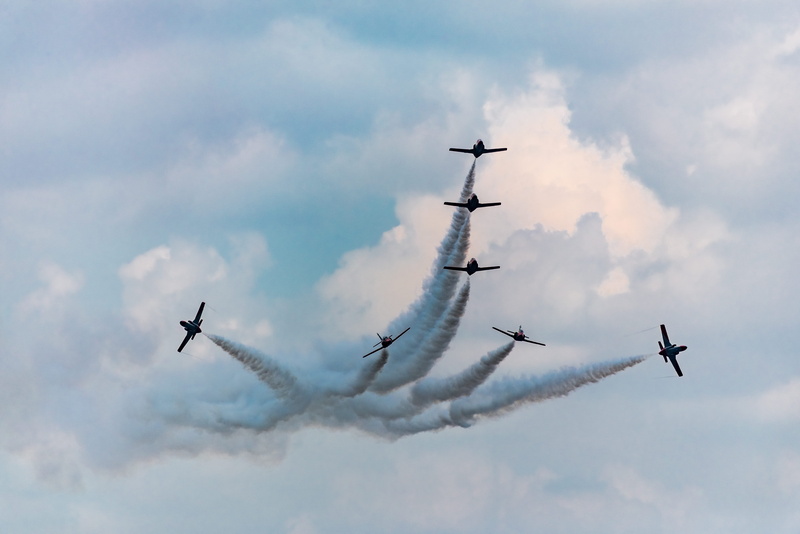 arrangement, 5K, royal international airtattoo 2018, teamwork, dramatic sky, clouds, order, contraluz, air show, transportation, united kingdom, backlit