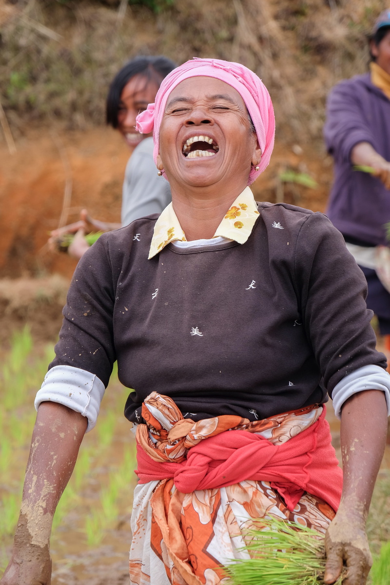 adult, one person, happiness, day, antananarivo, real people, people, portrait, focus on foreground, three quarter length, lifestyles, femme, 4K, females